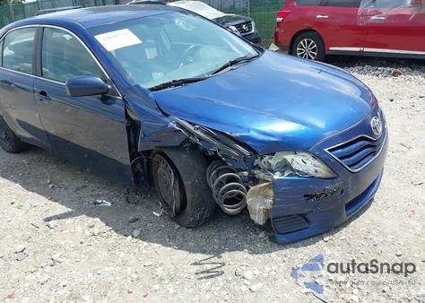 2011 Toyota Camry Le from USA, damaged, VIN 4T1BF3EK4BU582954